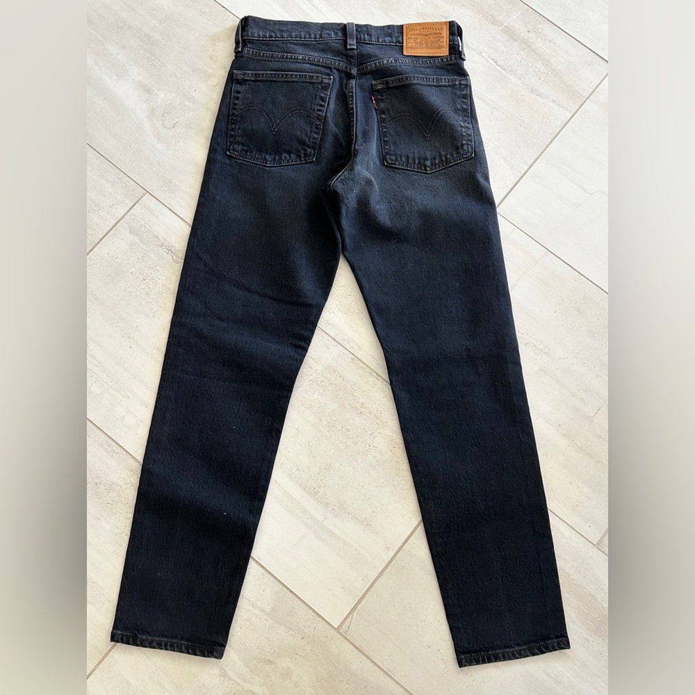 Levi's Wedgie Icon Fit - High Waisted Straight Leg Black Jeans - Size 24 - Picture 5 of 6